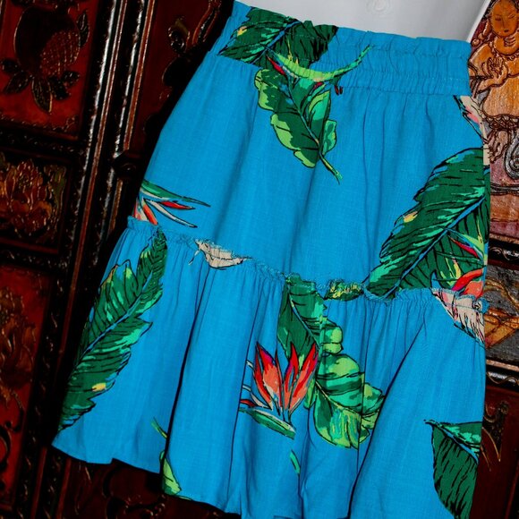 New Tropical Skirt - Plain, Elastic Waist, Ruffle, Flowy - Picture 4 of 5